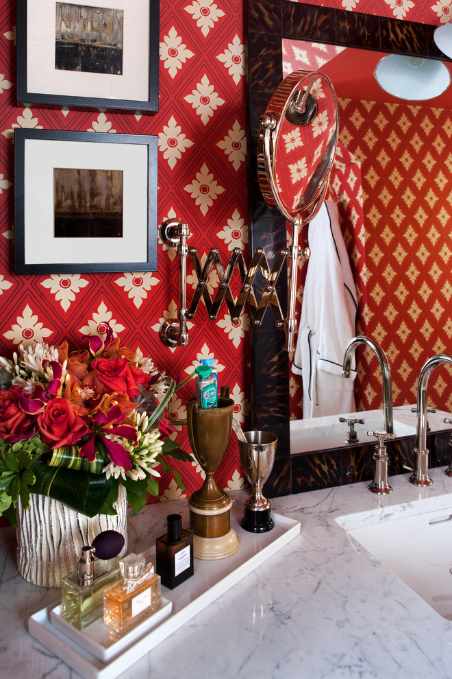 eclectic-bathroom