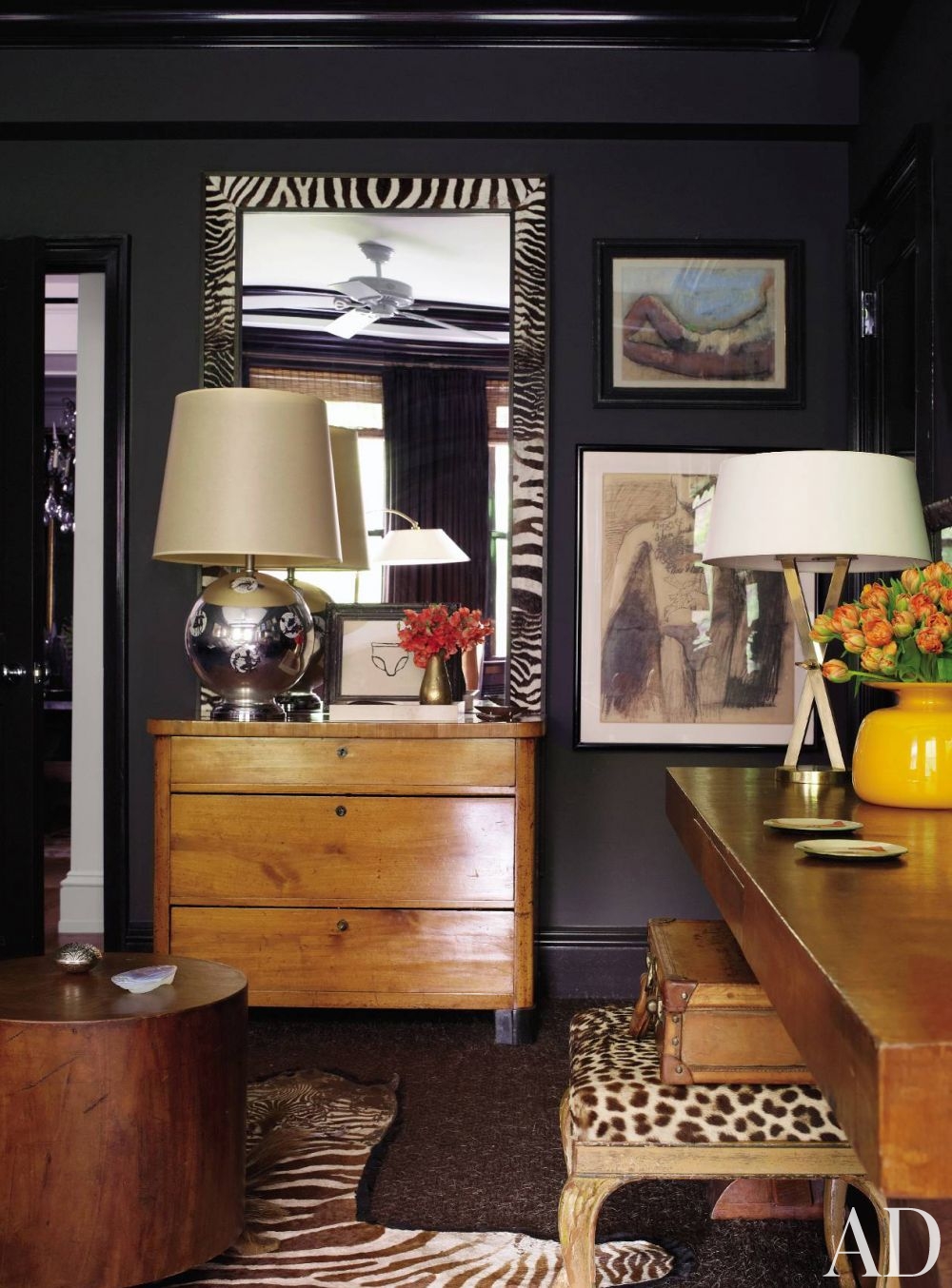 contemporary-living-room-new-york-new-york-201110-5_1000-watermarked