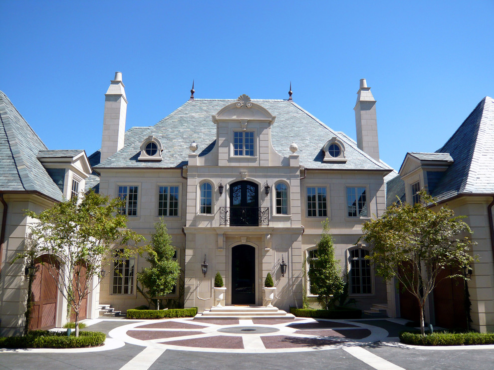 traditional-Exterior (1)