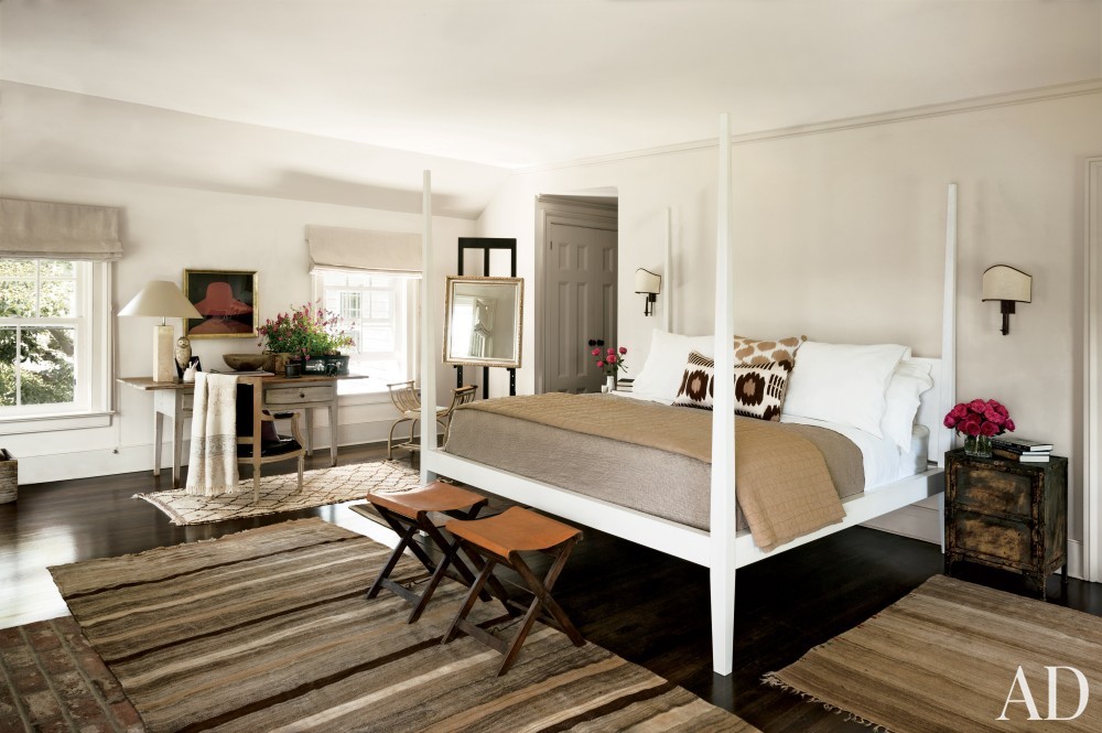 contemporary-bedroom-rebecca-bond-bridgehampton-new-york-201407.jpg_1000-watermarked
