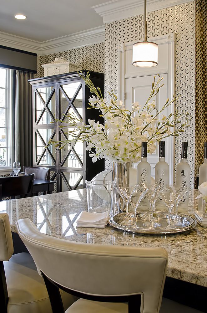wallpaper in kitchen decorating