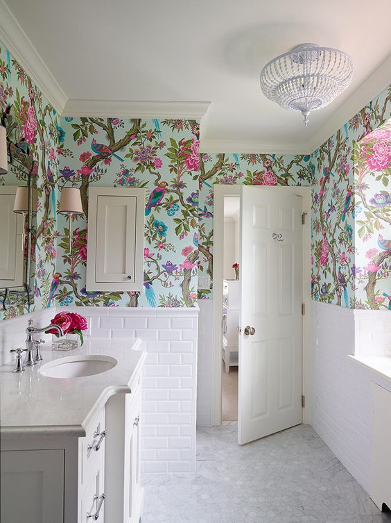 floral print bathroom chinoiserie decorating while chandelier
