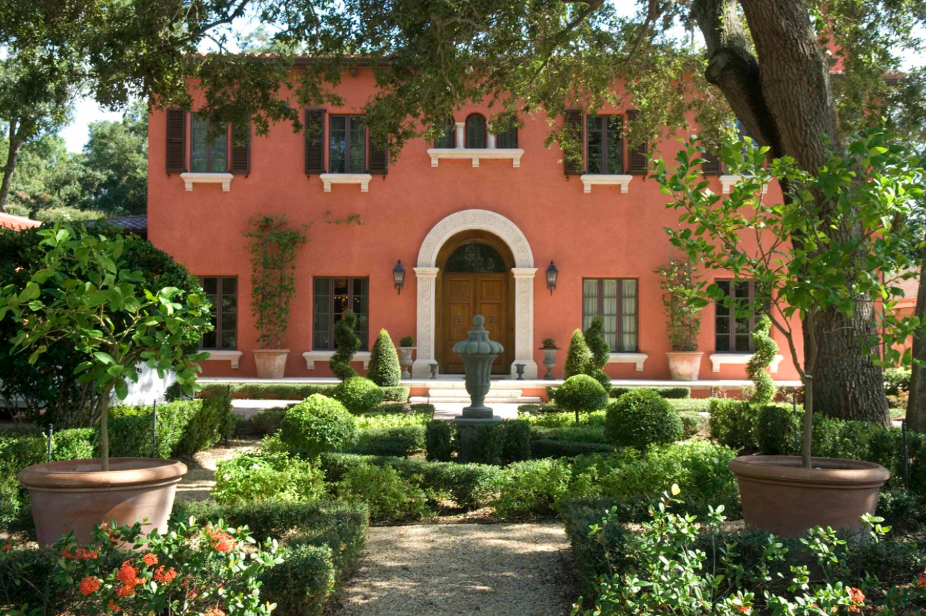 french-style-home-red-terracotta-color